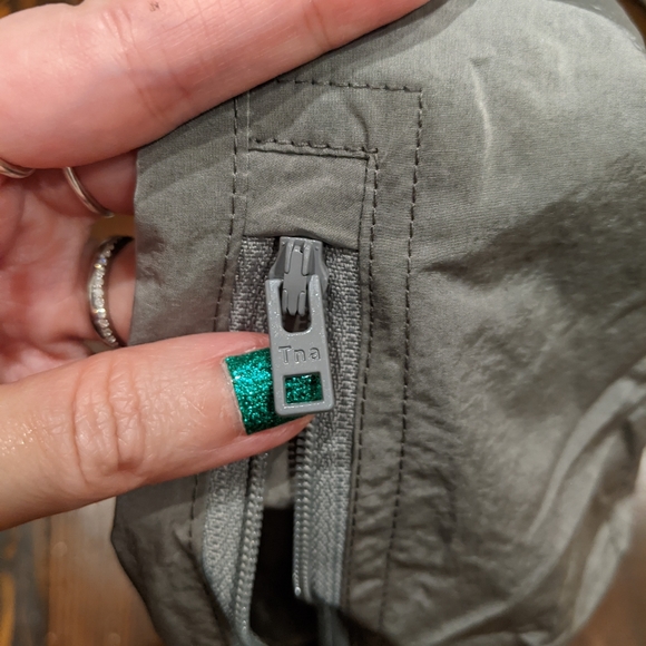 NWOT - 2XS (XXS) - Aritzia - TNA Dope Dyed Trackpant in Gray - Picture 6 of 14